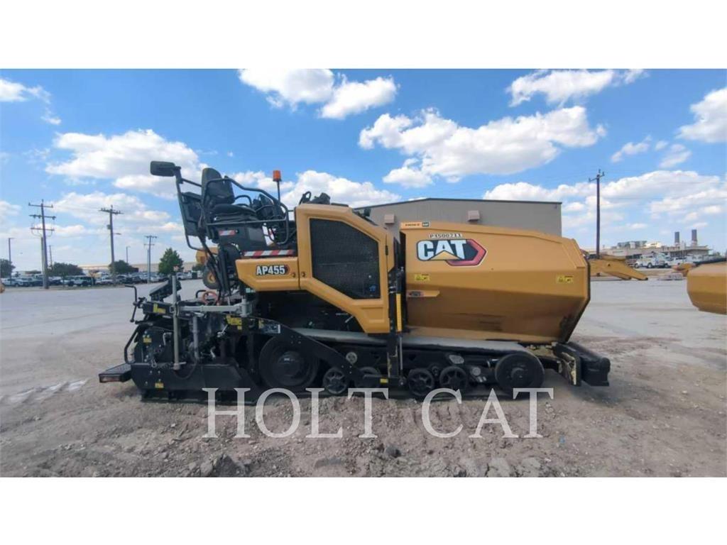 CAT AP455 Single drum rollers