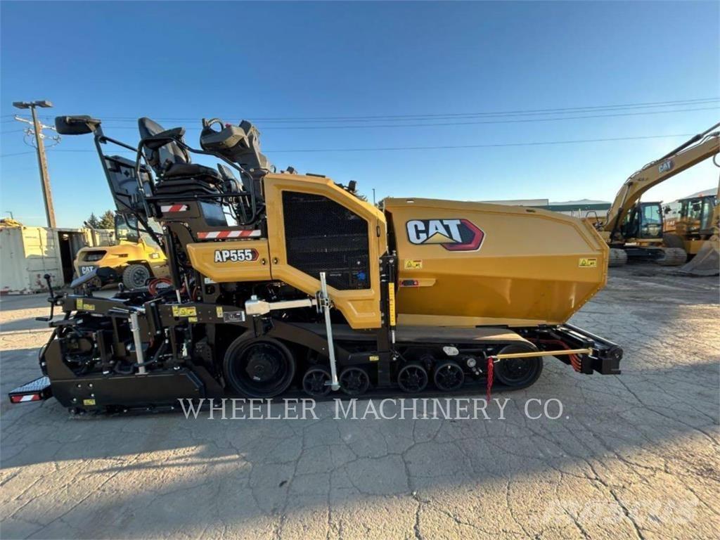 CAT AP555 Asphalt pavers