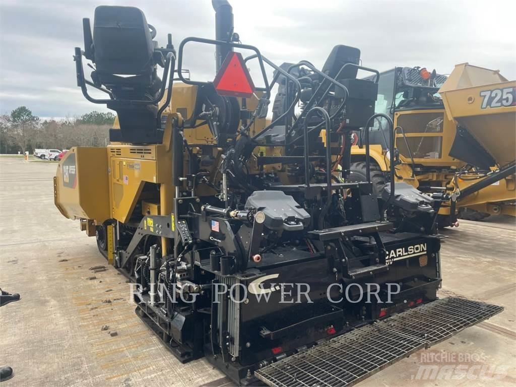 CAT AP555F Asphalt Recycling Equipment