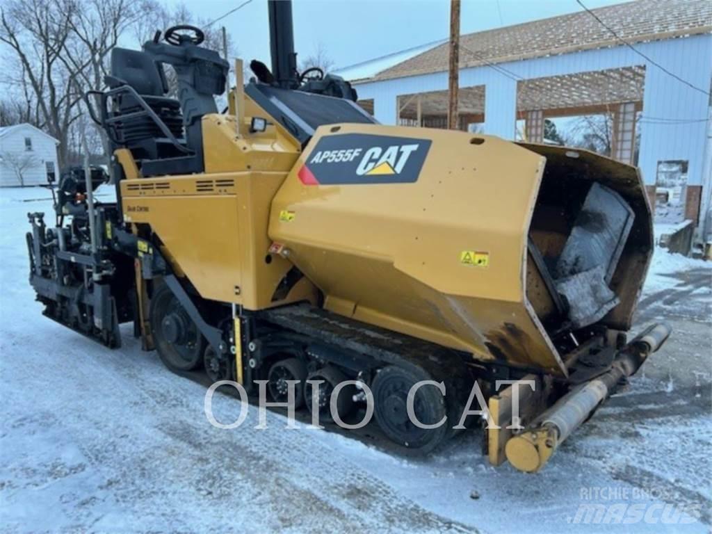CAT AP555F Asphalt and Tar Sprayers and Sealers