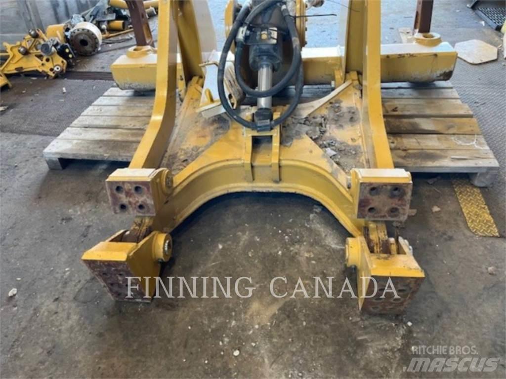 CAT ATTACHMENTS D6T Rippers