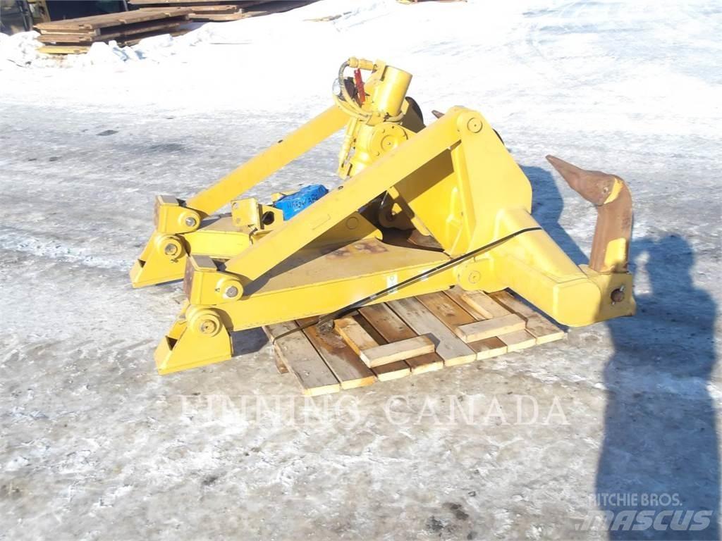CAT ATTACHMENTS D6T Rippers