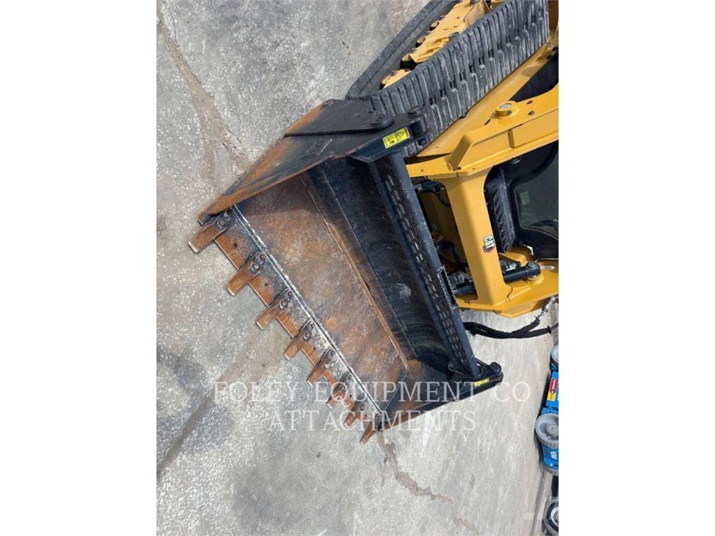 CAT BKSSLMP74T Skid Steer Loaders