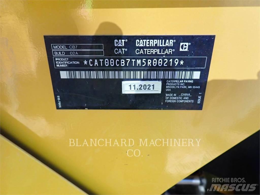 CAT CB 7 Twin drum rollers