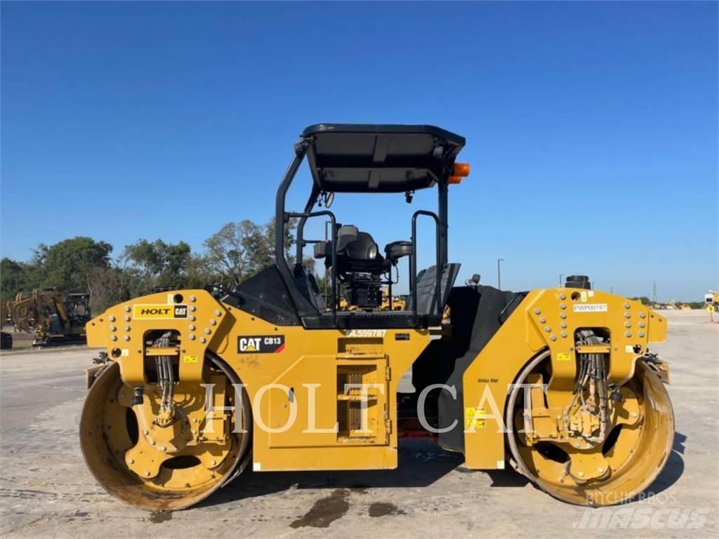 CAT CB13 Single drum rollers