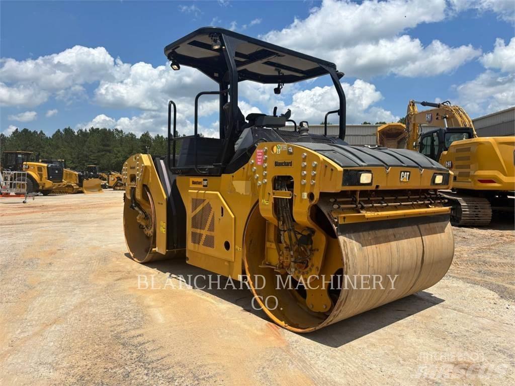CAT CB13 Twin drum rollers