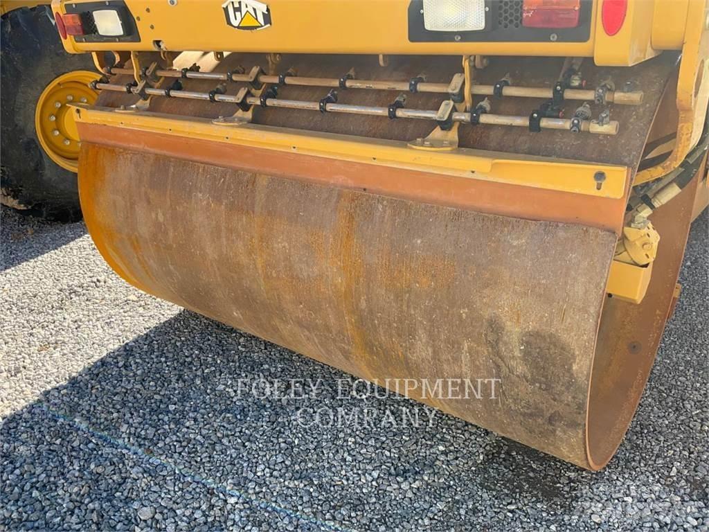 CAT CB15-01 Soil Compactors