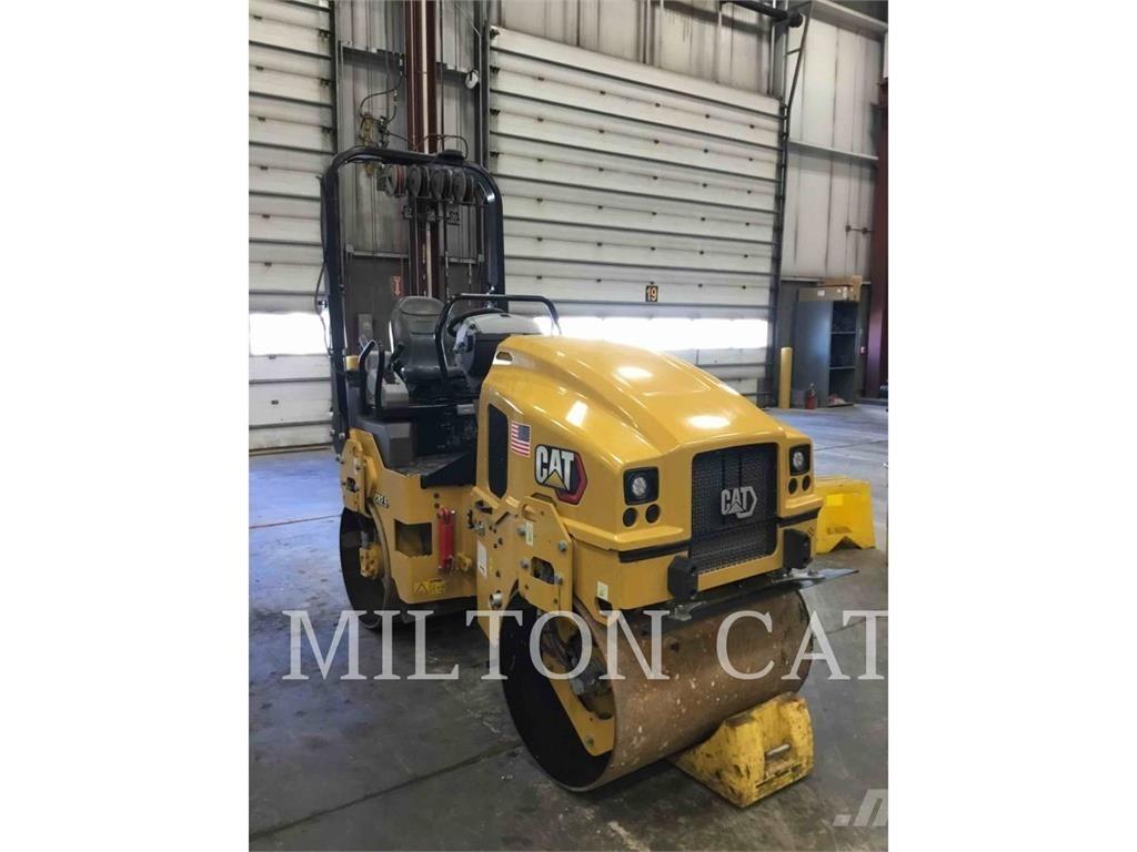 CAT CB2.5 Soil Compactors