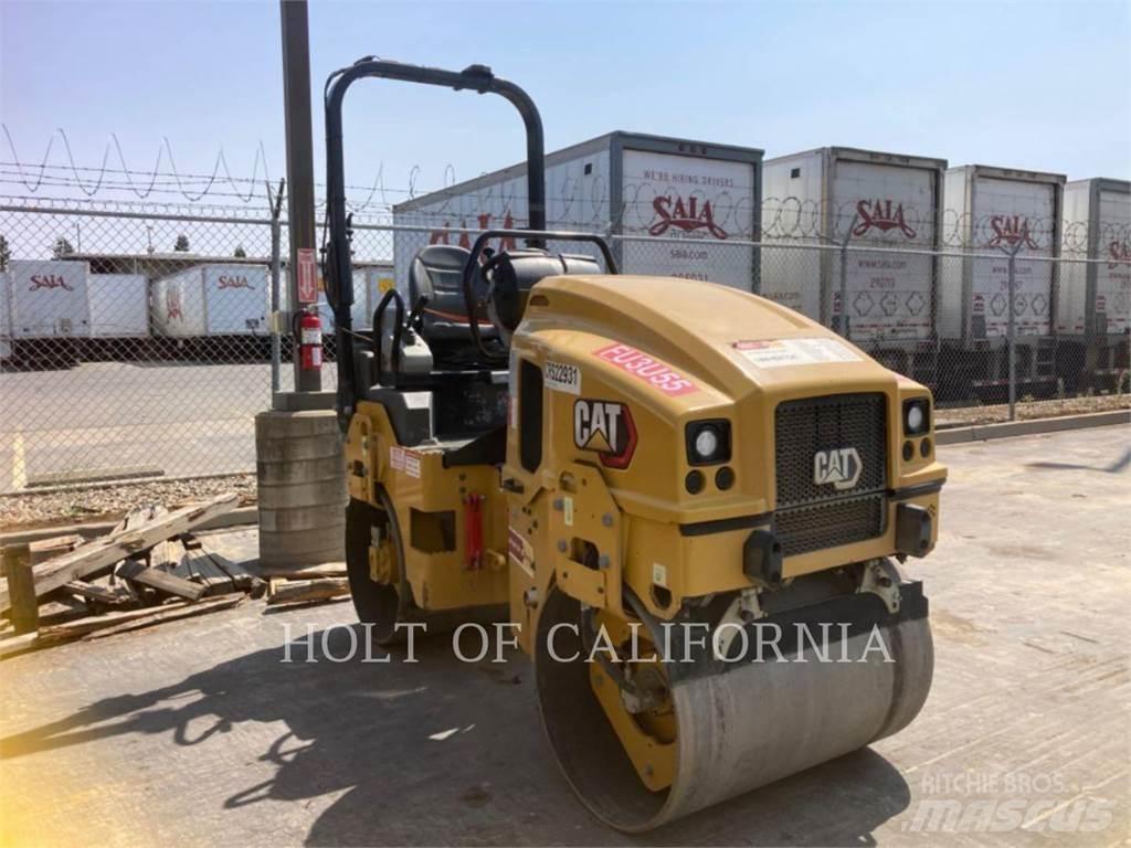 CAT CB2.5 Soil Compactors
