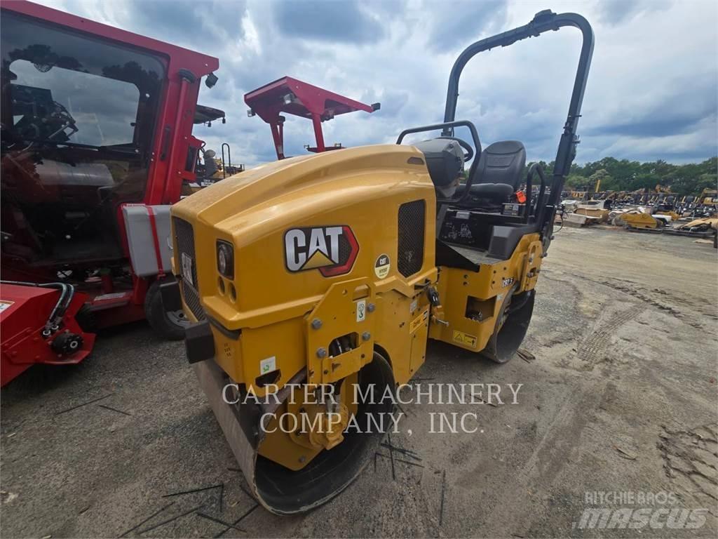 CAT CB2.5 Soil Compactors
