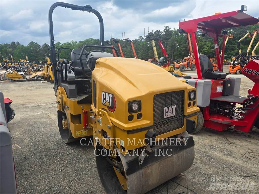 CAT CB2.5 Soil Compactors
