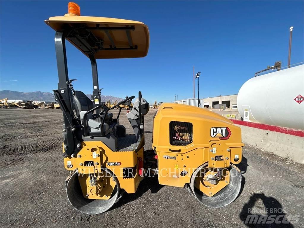 CAT CB2.5 GC Twin drum rollers