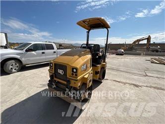 CAT CB2.7 Twin drum rollers
