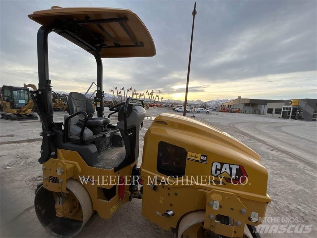 CAT CB2.7 GC Twin drum rollers