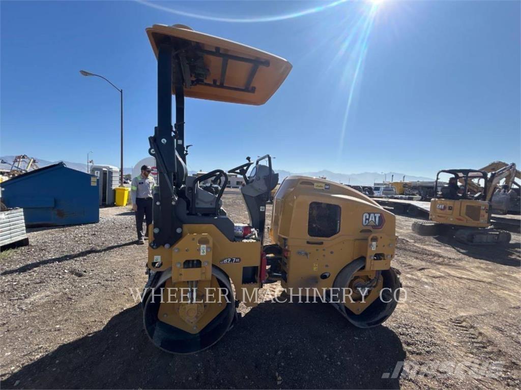 CAT CB2.7 GC Twin drum rollers