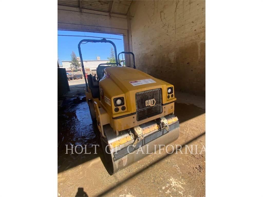 CAT CB4.0 Soil Compactors