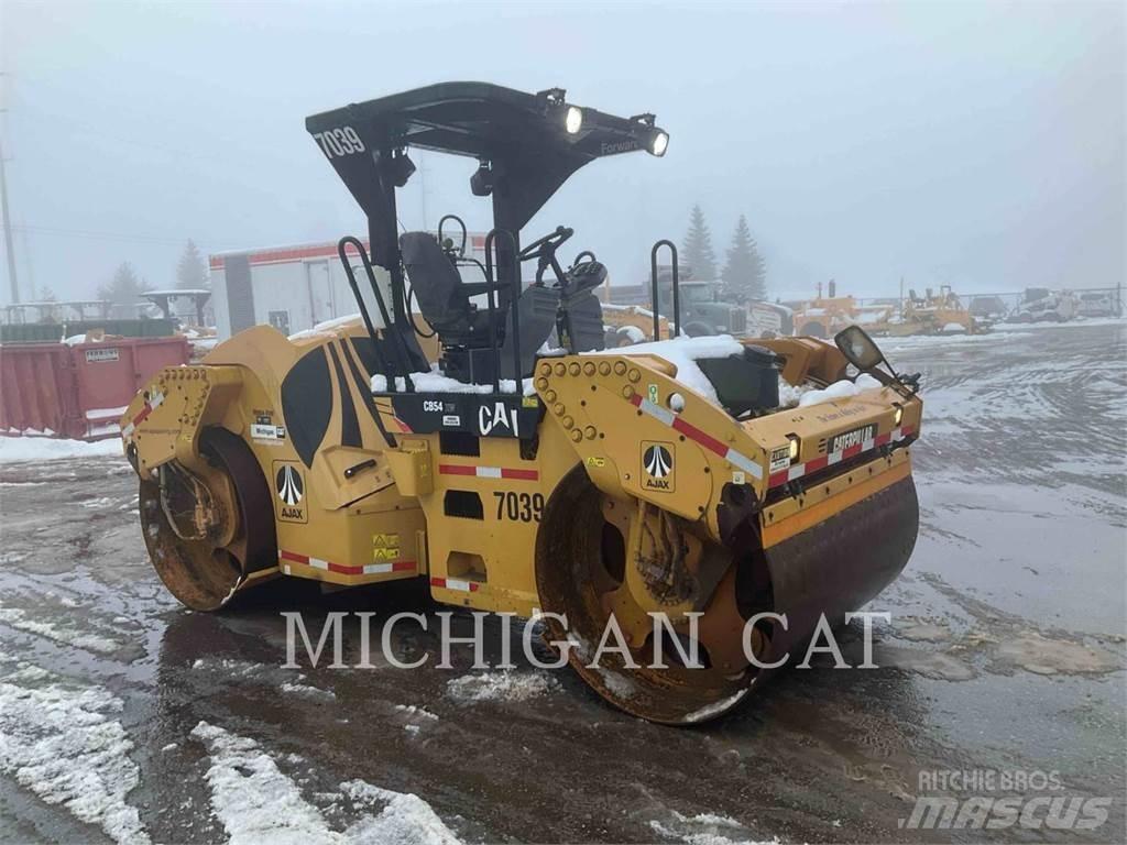 CAT CB54 XW Twin drum rollers