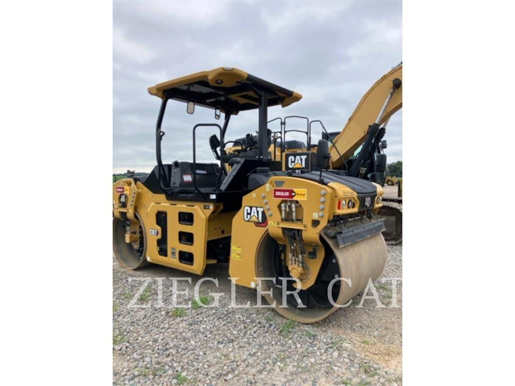 CAT CB7-02 Soil Compactors