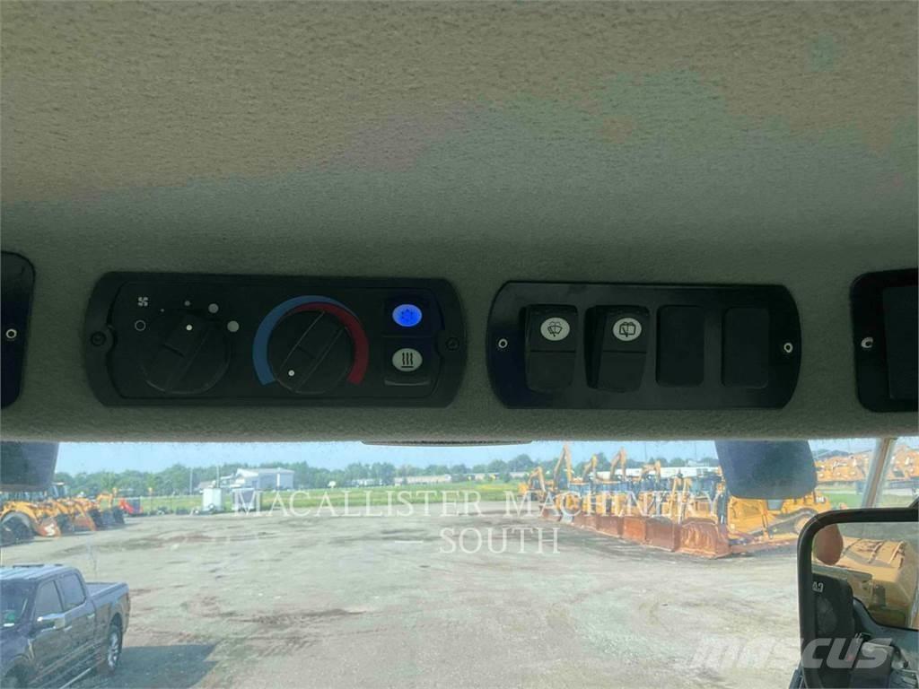 CAT CP56B Single drum rollers