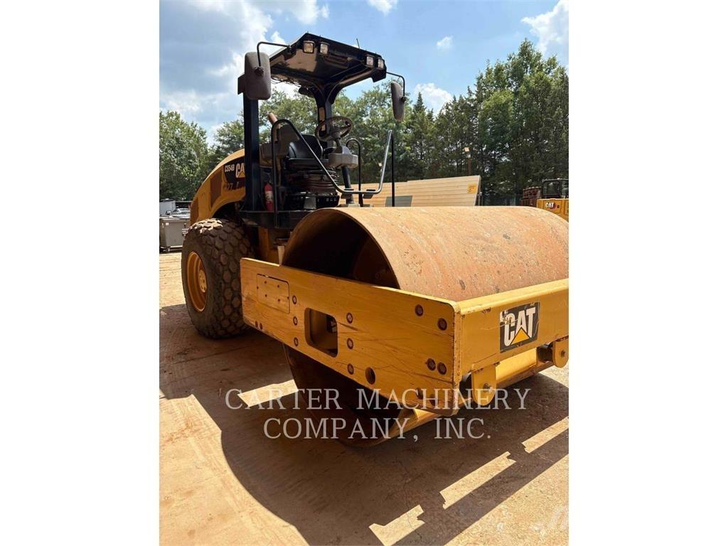 CAT CS 54 B Single drum rollers
