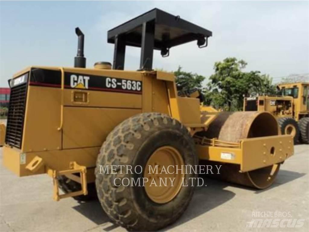 CAT CS-563CAW Single drum rollers