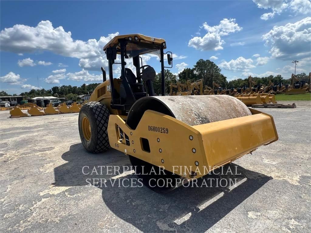 CAT CS10GC Single drum rollers