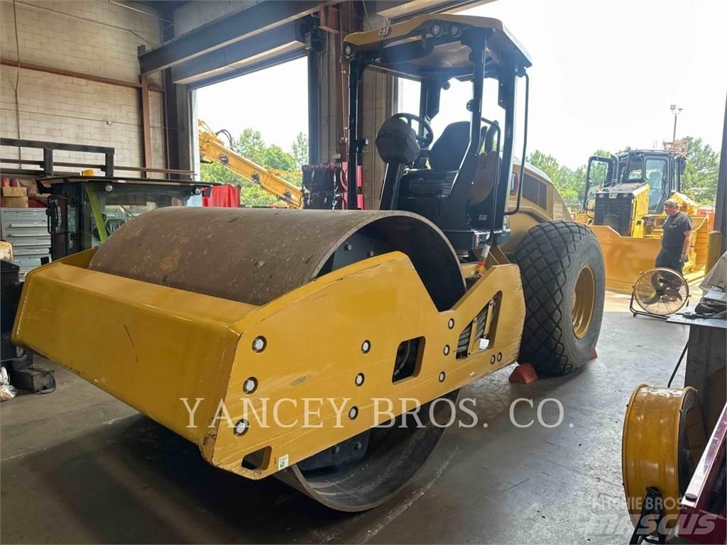 CAT CS10GC Single drum rollers