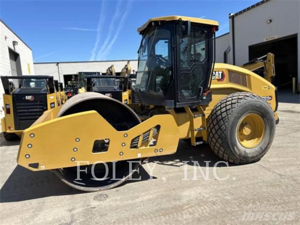 CAT CS11GC Single drum rollers