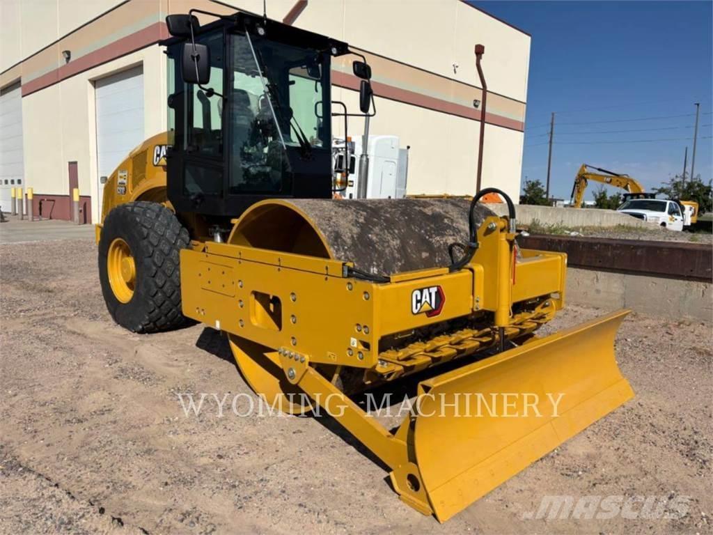 CAT CS12 Asphalt and Tar Sprayers and Sealers
