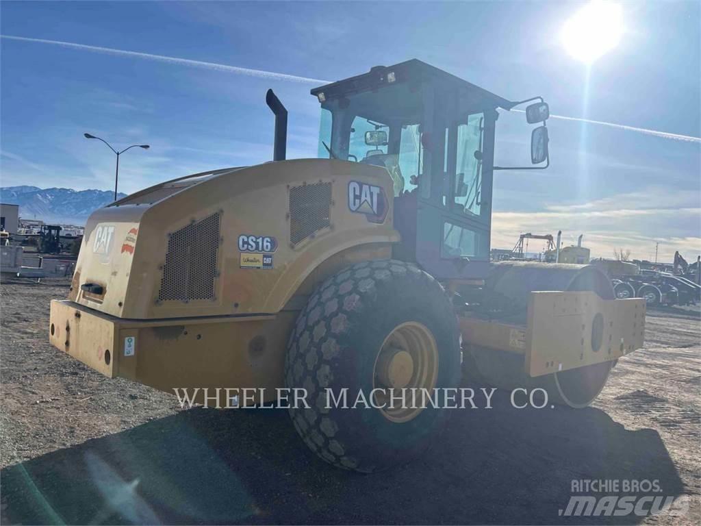 CAT CS16 Single drum rollers
