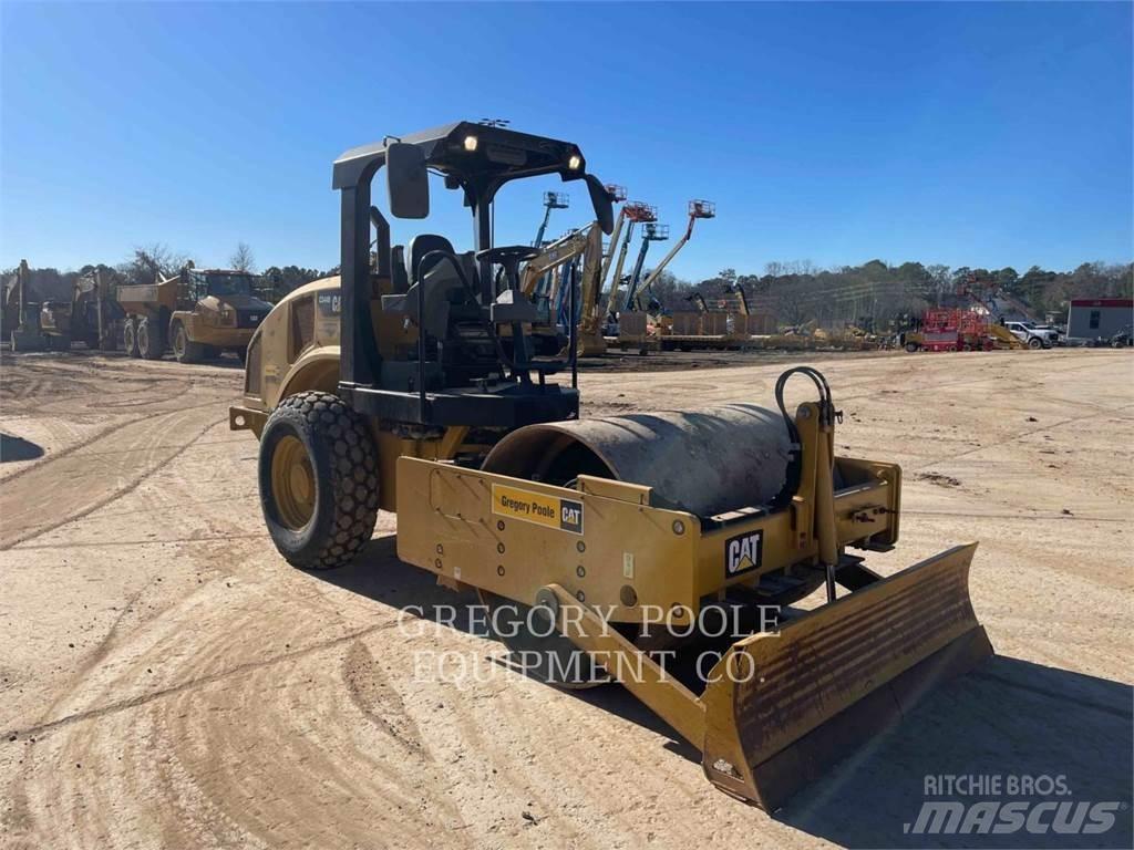 CAT CS44B Single drum rollers