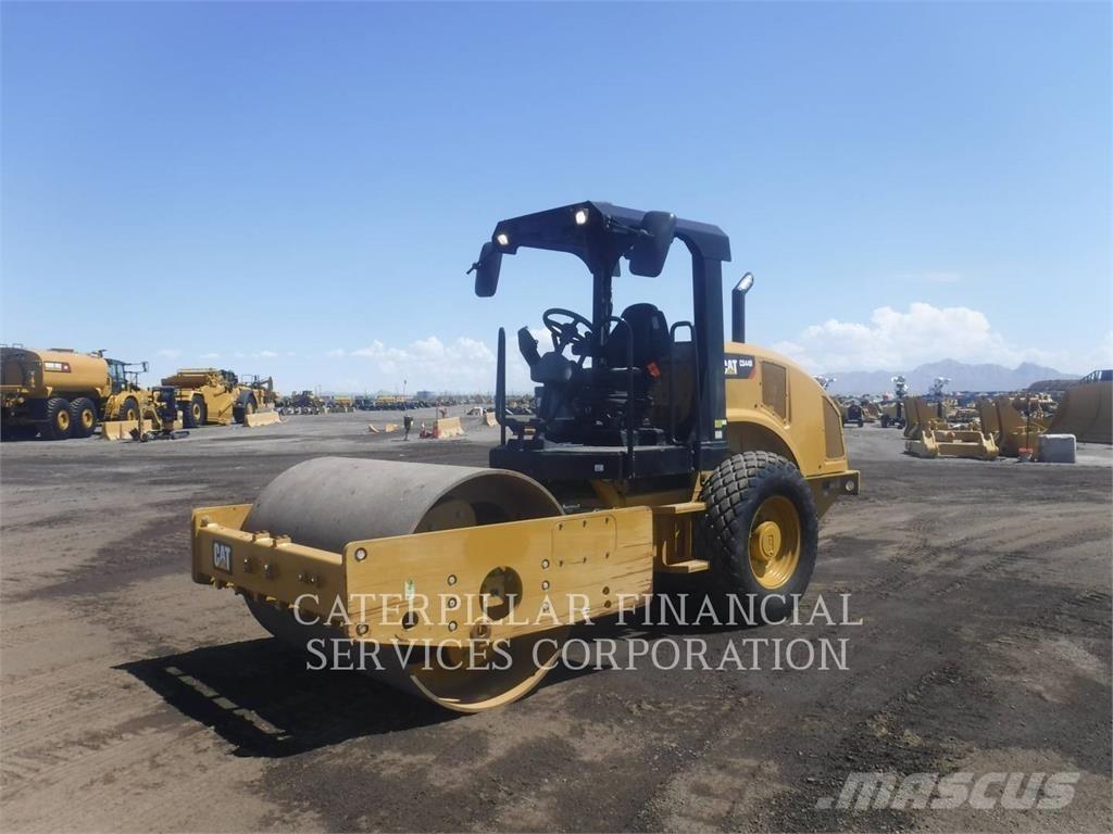 CAT CS44B Single drum rollers