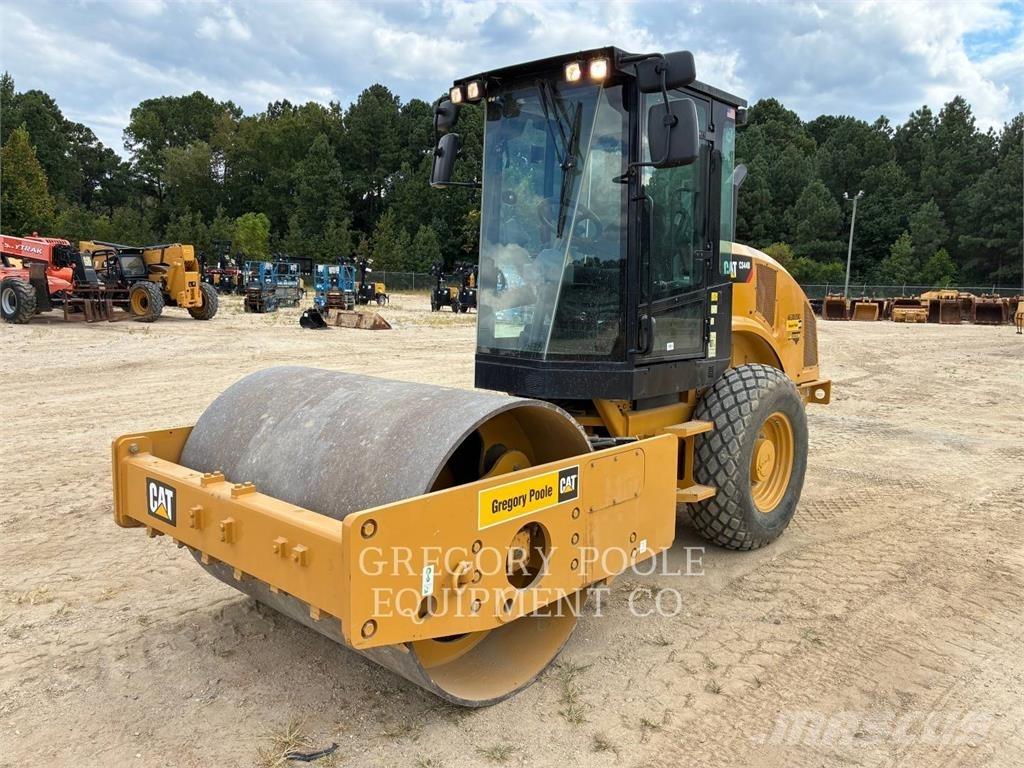 CAT CS44B Single drum rollers