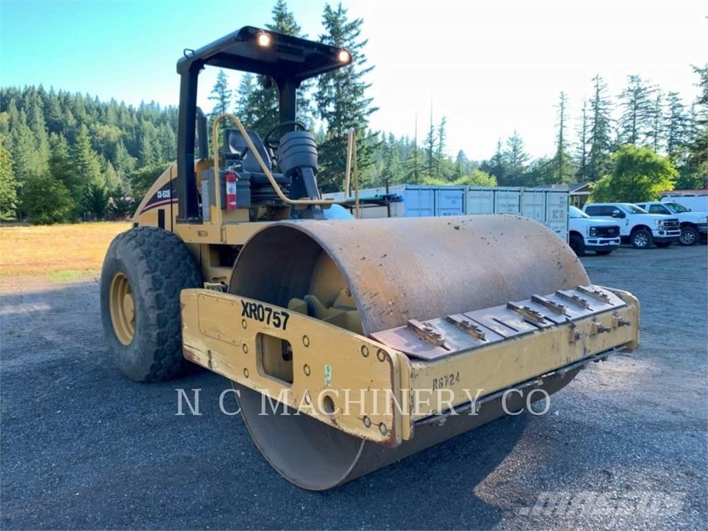CAT CS533E Asphalt pavers