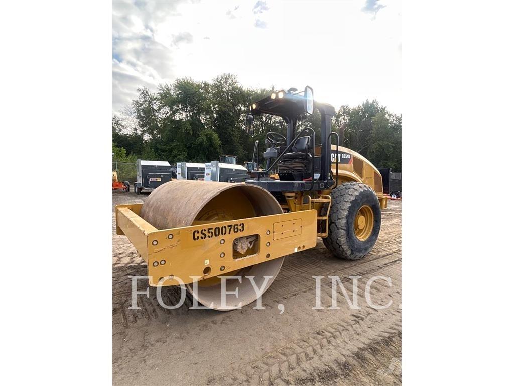 CAT CS54B Single drum rollers