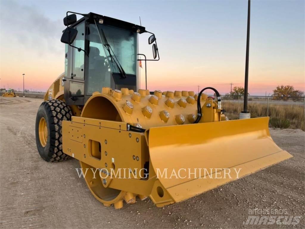 CAT CS56 Asphalt and Tar Sprayers and Sealers
