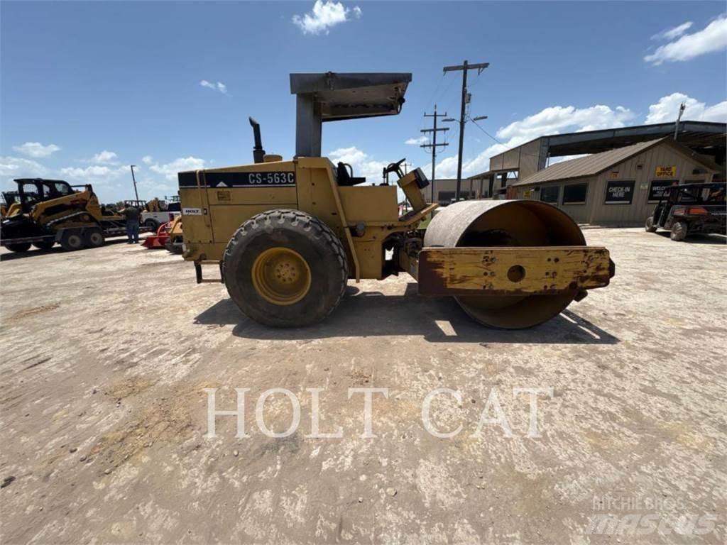 CAT CS563C Single drum rollers