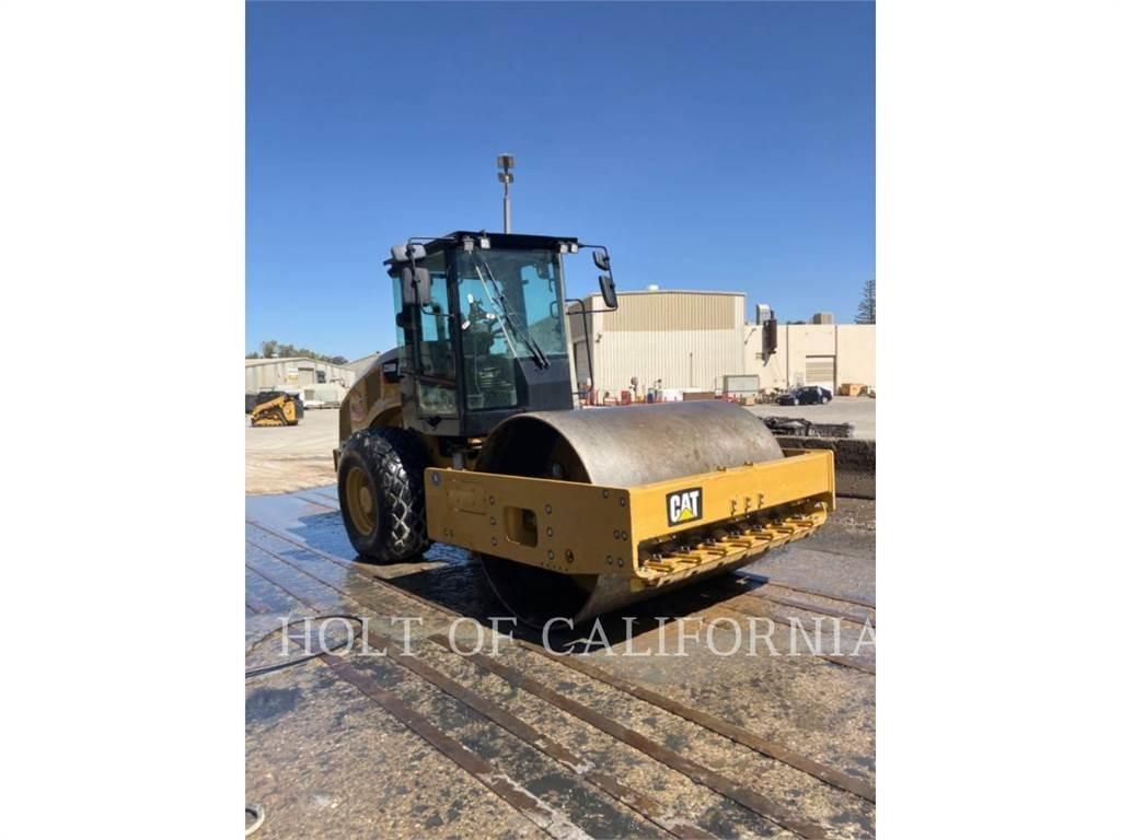 CAT CS56B Single drum rollers