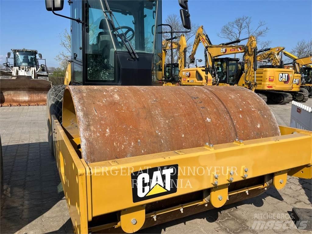 CAT CS56B Single drum rollers