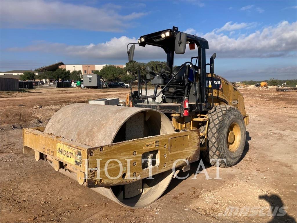 CAT CS56B Single drum rollers