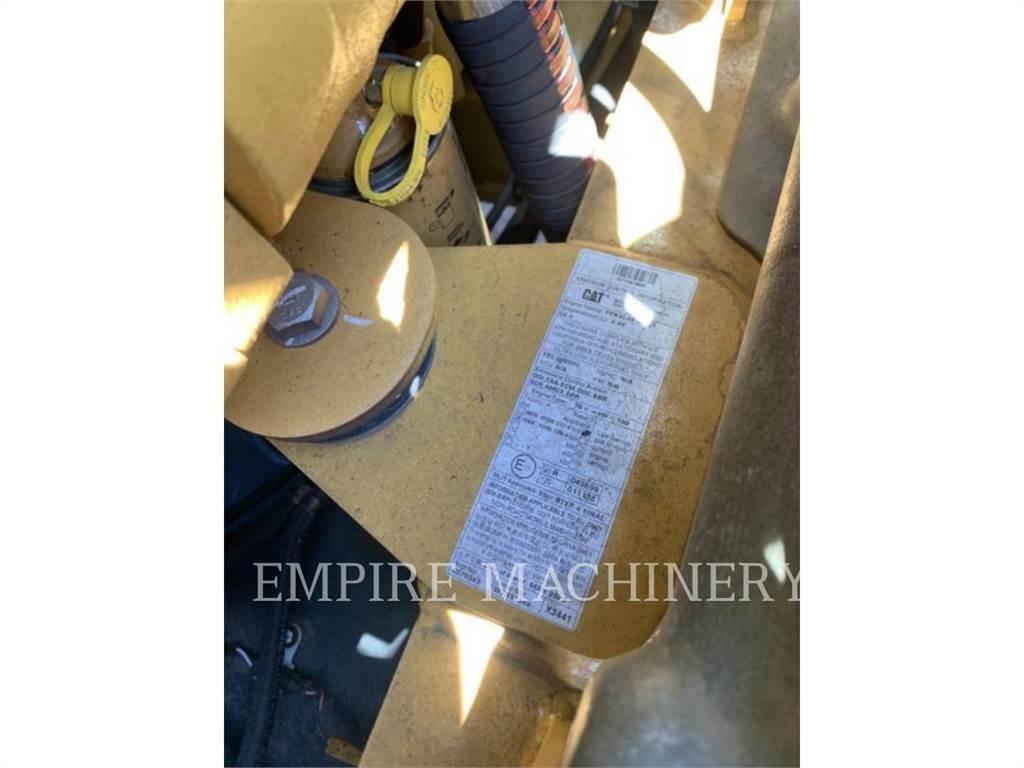 CAT CS56B CA Single drum rollers