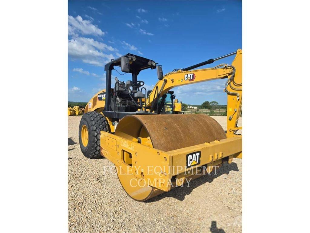 CAT CS56BO Soil Compactors