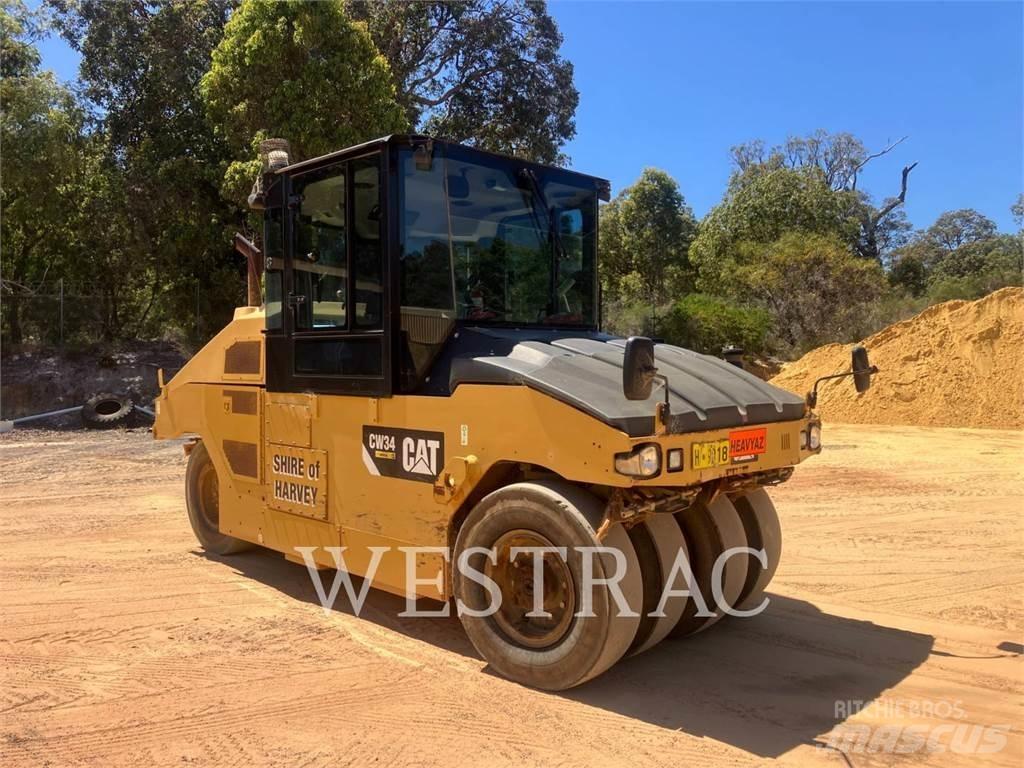CAT CW34 Pneumatic tired rollers