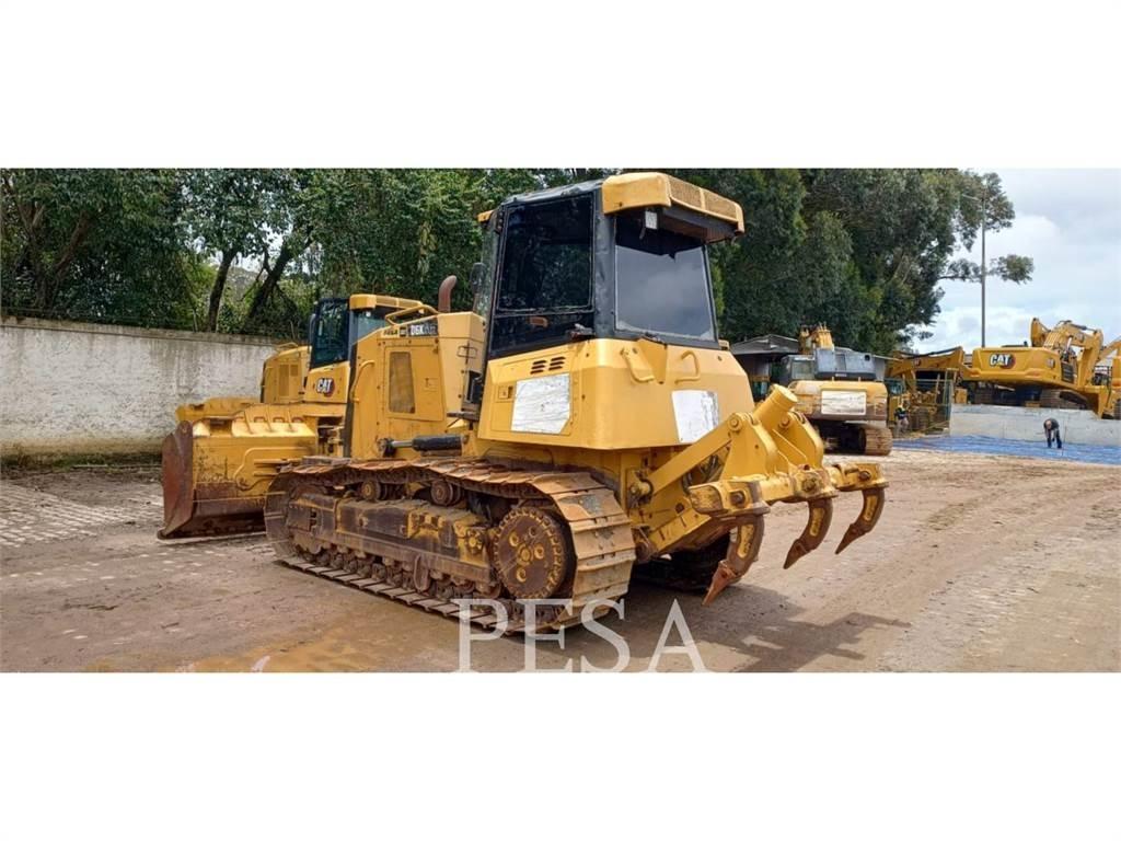 CAT D 6 K2 Crawler dozers