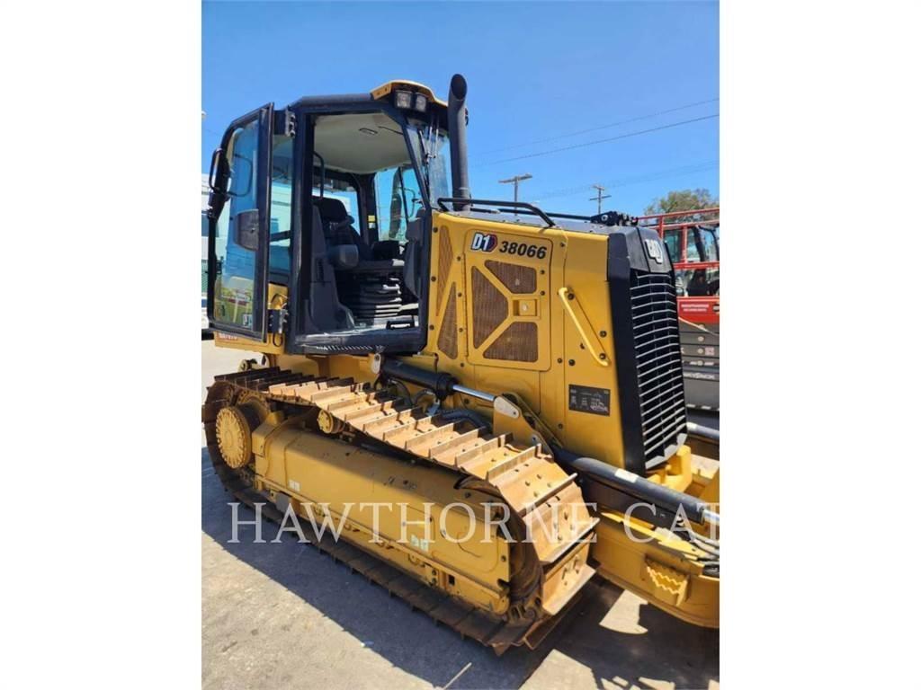 CAT D1 Crawler dozers