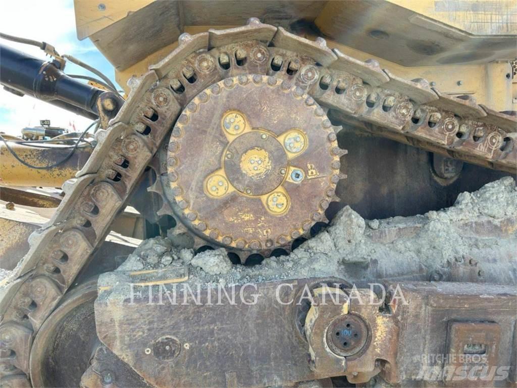 CAT D10T Crawler dozers