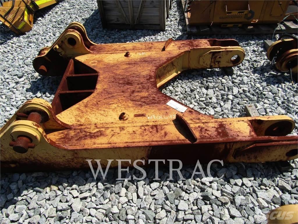 CAT D10T Rippers