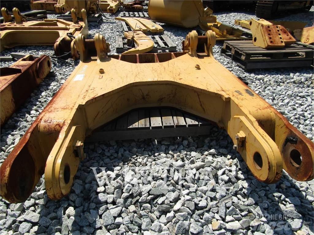 CAT D10T Rippers