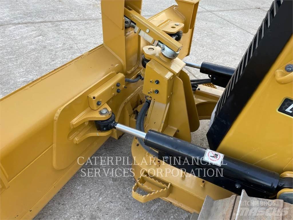 CAT D1LGP Crawler dozers