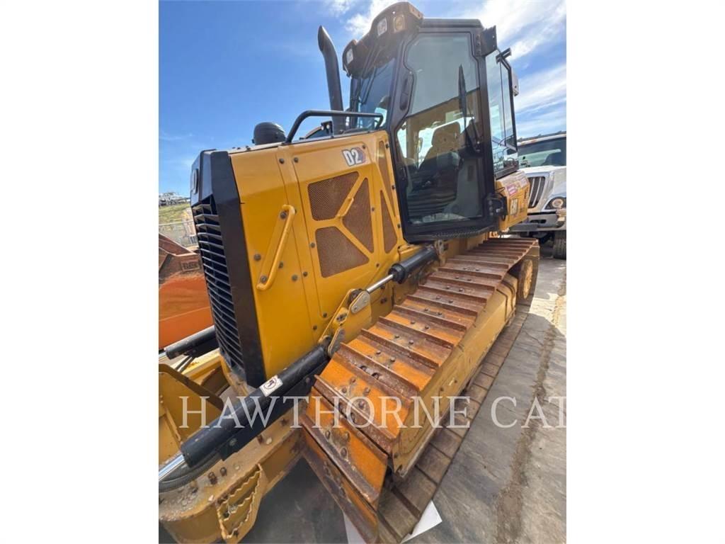 CAT D2 Crawler dozers